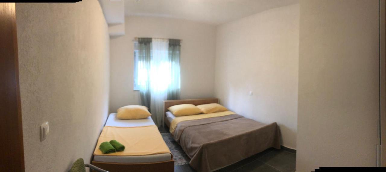 Apartmani Janja Stari Grad Kültér fotó