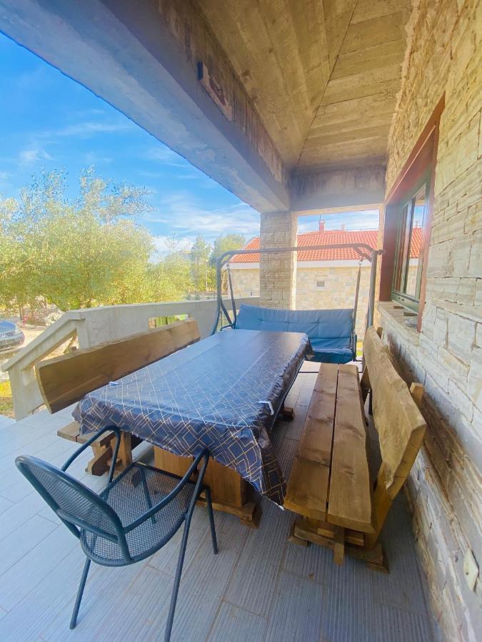 Apartmani Janja Stari Grad Kültér fotó