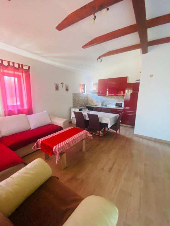 Apartmani Janja Stari Grad Kültér fotó