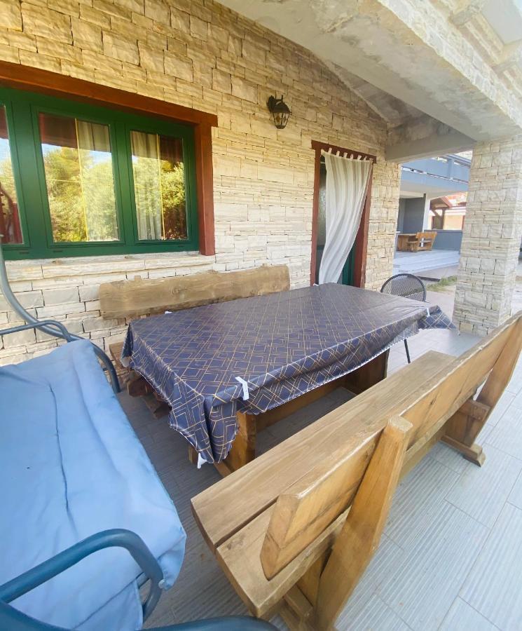 Apartmani Janja Stari Grad Kültér fotó